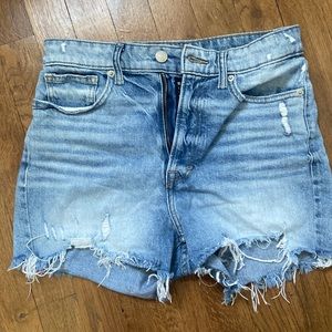 Lucky Brand high rise shorts never worn….accepting offers.